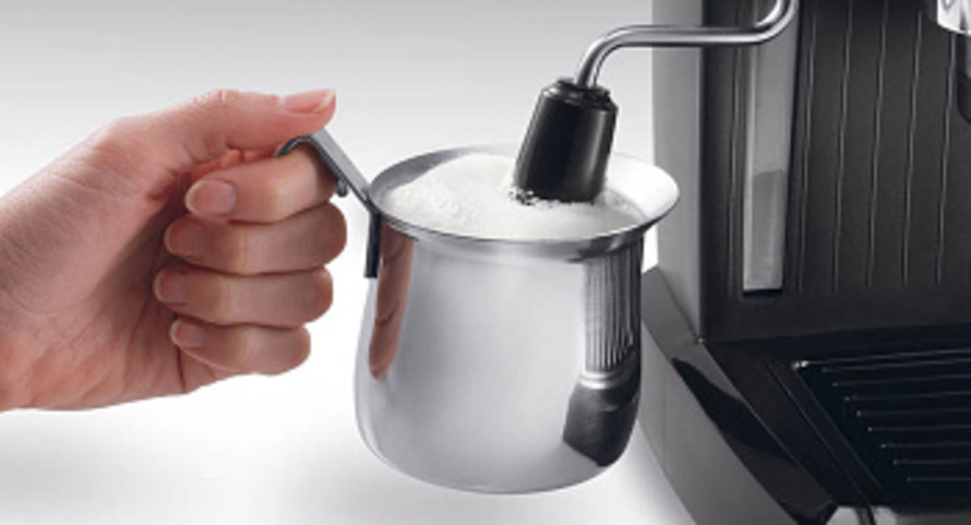 Pákové espresso DELONGHI EC 156