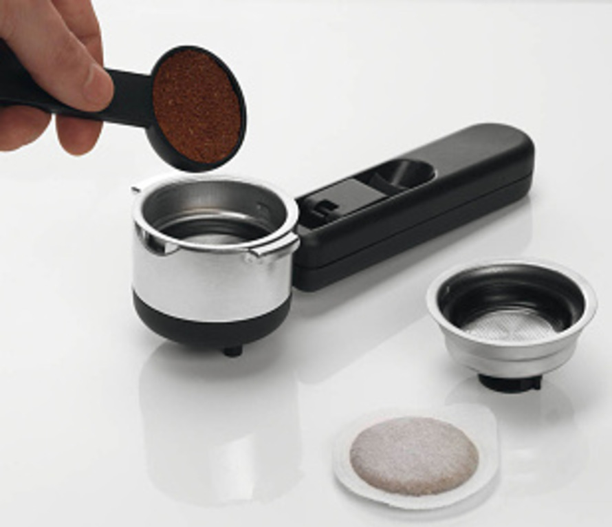 Pákové espresso DELONGHI EC 156
