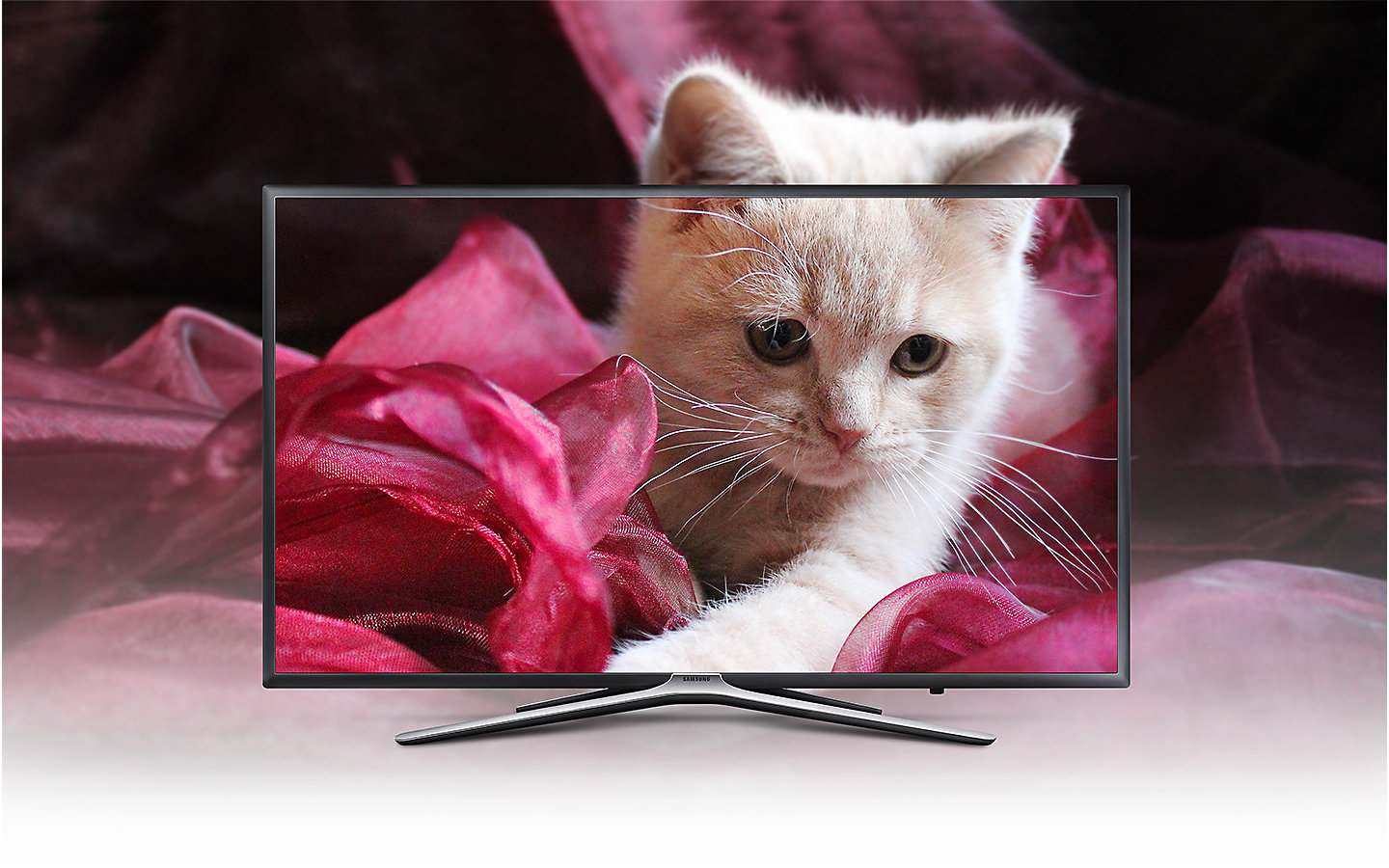 SMART 43 LED TV SAMSUNG UE43M5602 černá black
